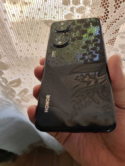 Honor x7b xotira 8/128 qora