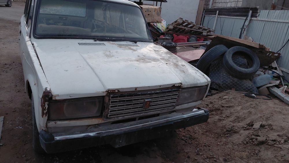 Жигули сатылады  2104