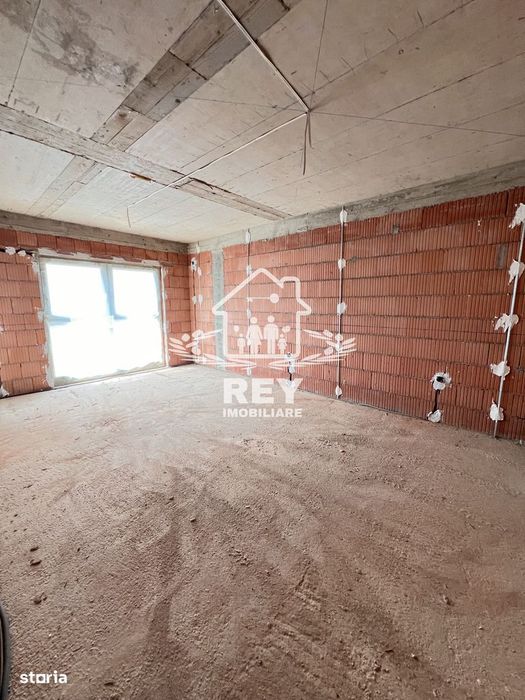 Apartament 3 camere decomandate cu balcon si parcare | Șelimbăr-LIDL