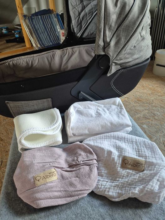 Бебешка количка Mutsy Igo - пълен комплект с аксесоари