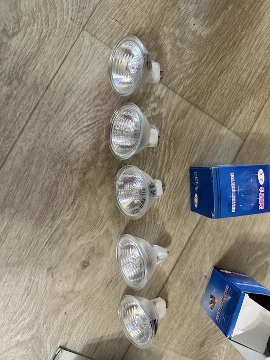 Светильники потолочные б/у