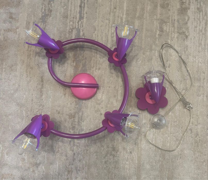 В продаже Люстра + ночник