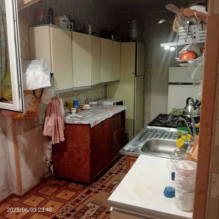 3-ком квартира без ремонта с гаражом, кирпич 3/2/2