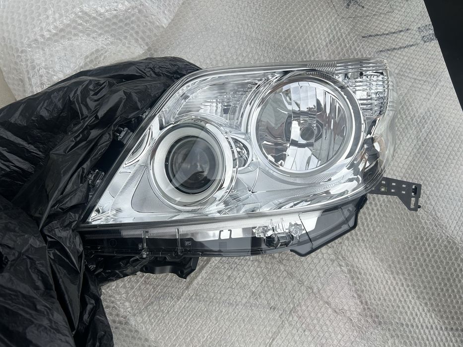 Тойота прада 2010,2013