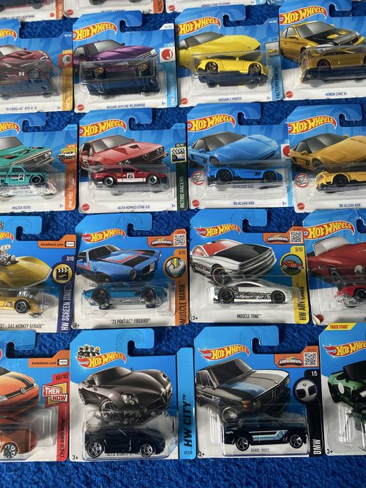 Колекционерски колички Hot wheels и Majorette