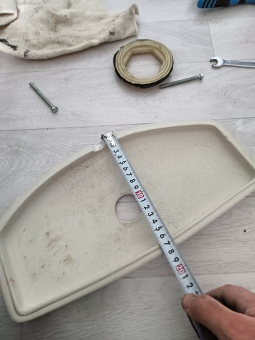 Крышка для бочка унитаза