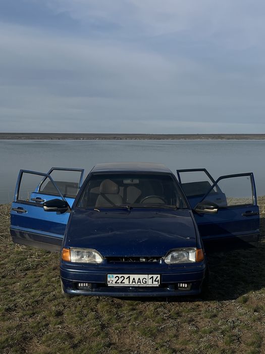 2 машины 14 и 08