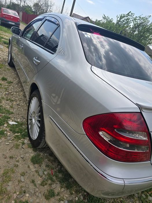 De vânzare autoturism