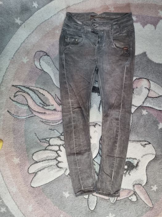 Дамски дънки zara, guess, djofra,mango