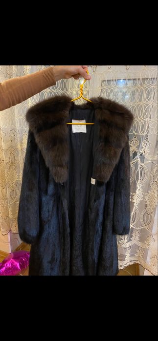 Продаю Шубу Норковую
