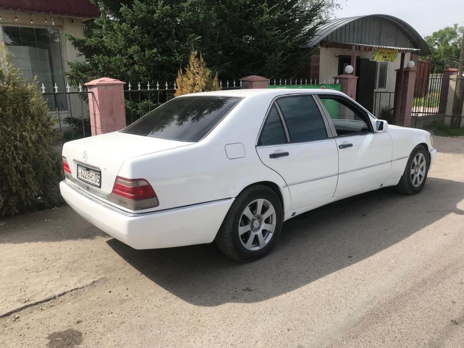 Мерседес 140 Мерс машина