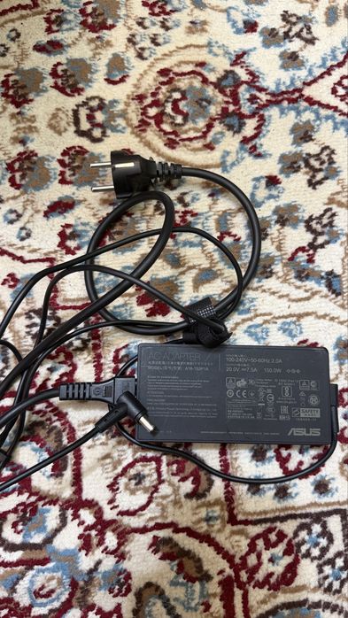 Оригинал зарядное устройство Asus 150W