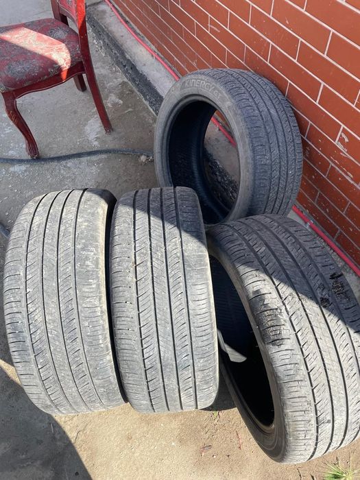 Продам шины 4шт!!!