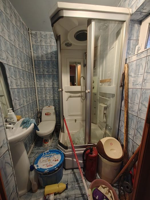Ocazie! Casa de vânzare în Hunedoara, vis-a-vis de Draxlmaier. Preț 79900 EUR Negociabil