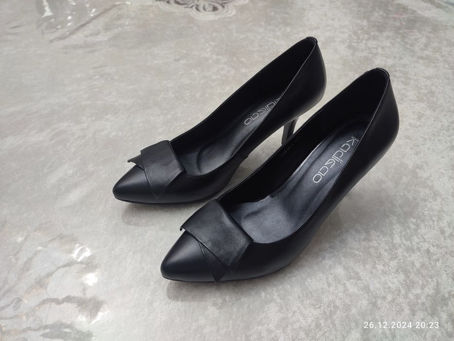 Туфли из натуральной кожи.