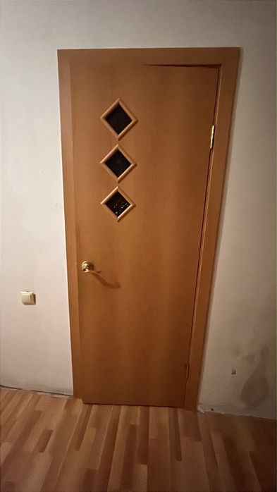 Двери в комплекте