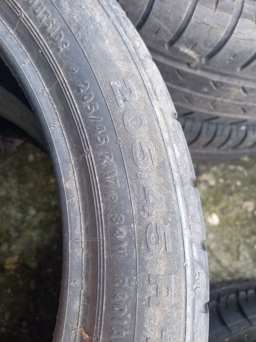 Continental 205/45/17 2 броя