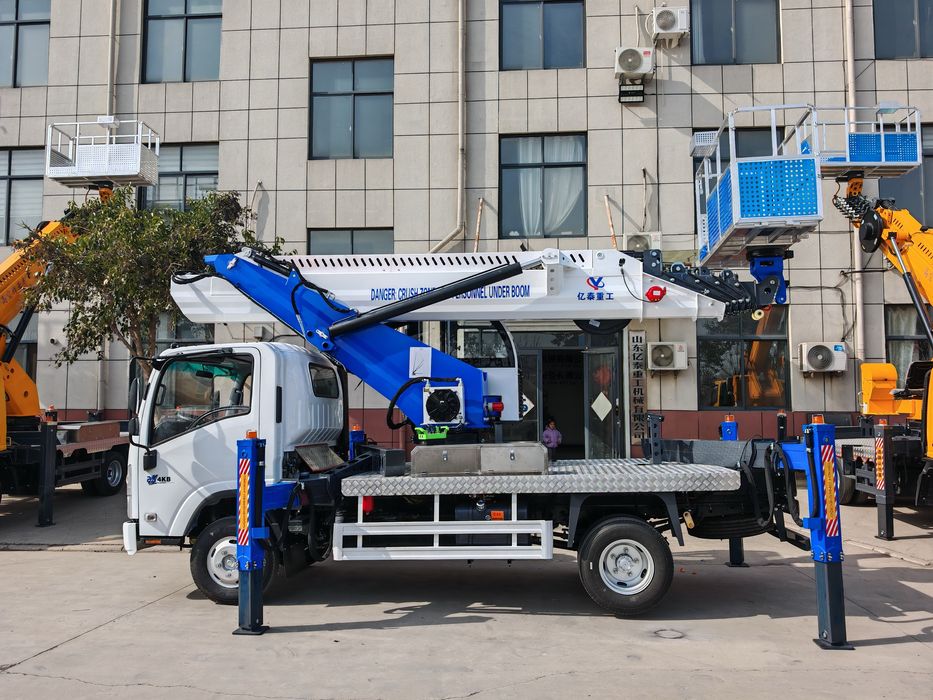 Продам автовышку