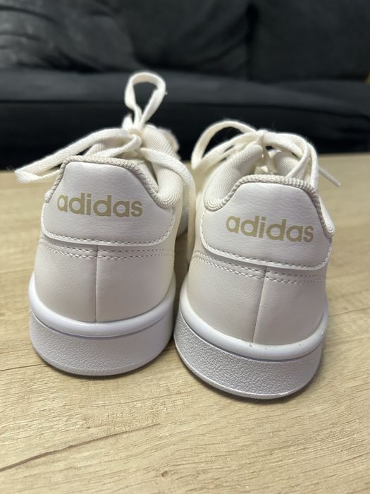 Adidas dama marimea 38