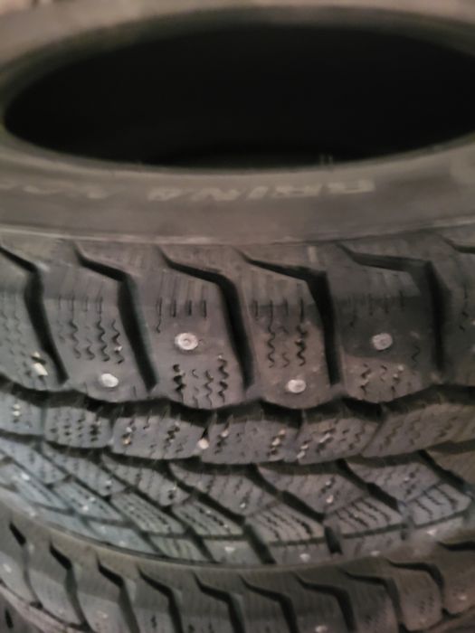 Шины комплект 185 /65r15 шипованные