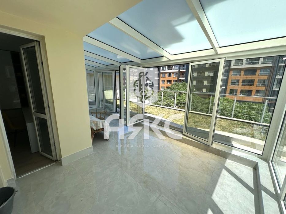 Дава се под наем Четиристаен апартамент в София, Малинова долина - 150 кв.м за 1550 € - Снимка #8