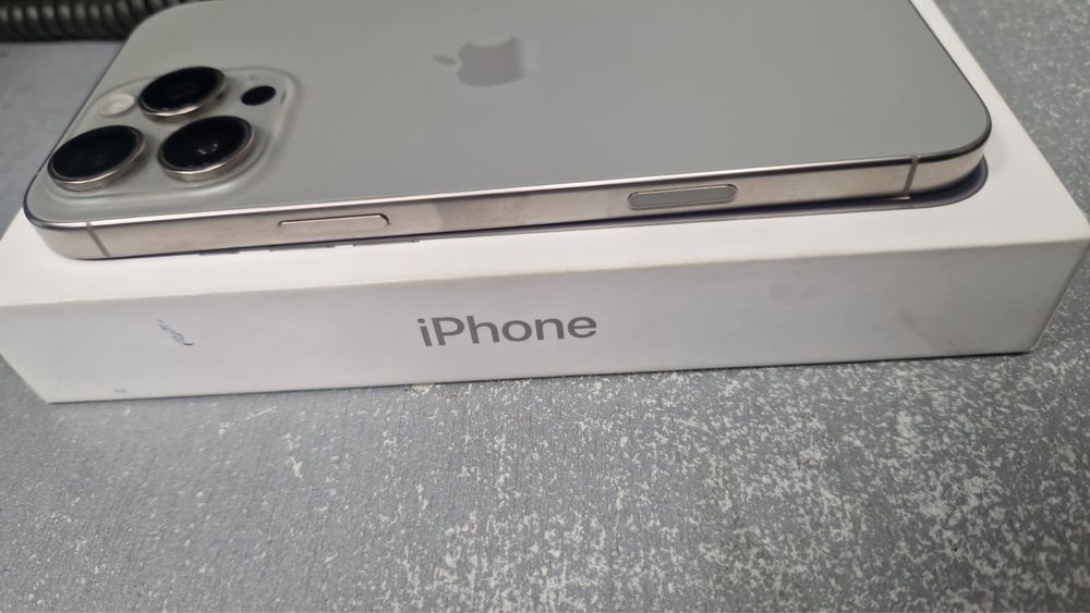 Iphone 16 pro max 256 gb
