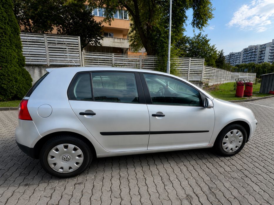 DE VÂNZARE – Volkswagen Golf V 1.9 TDI 4Motion (4x4)