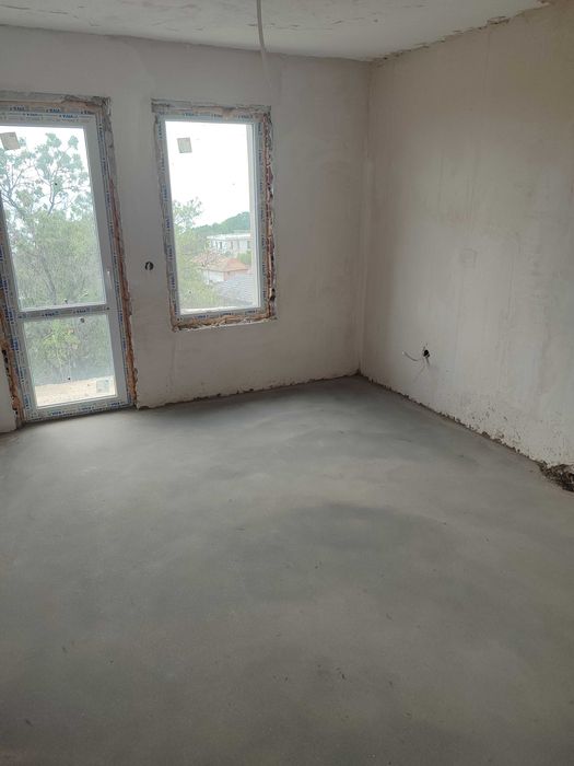 Панорамен тристаен тухлен - Варна