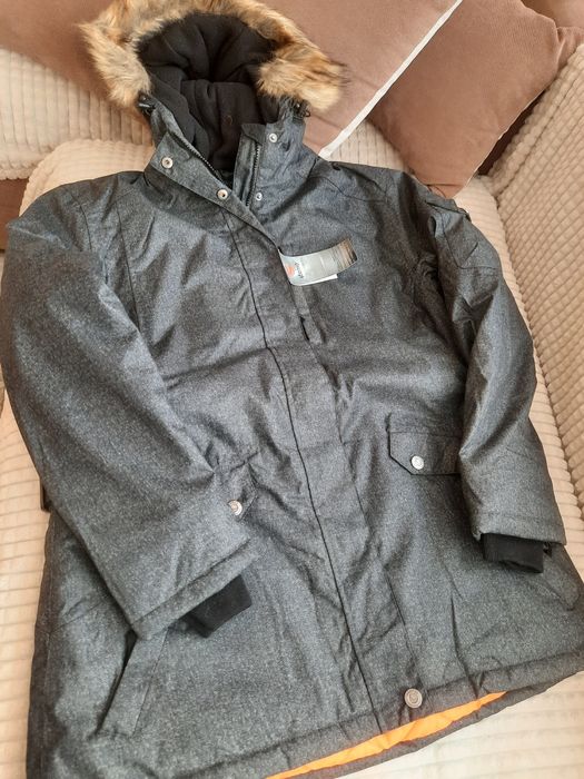 Дамска зимна шуба