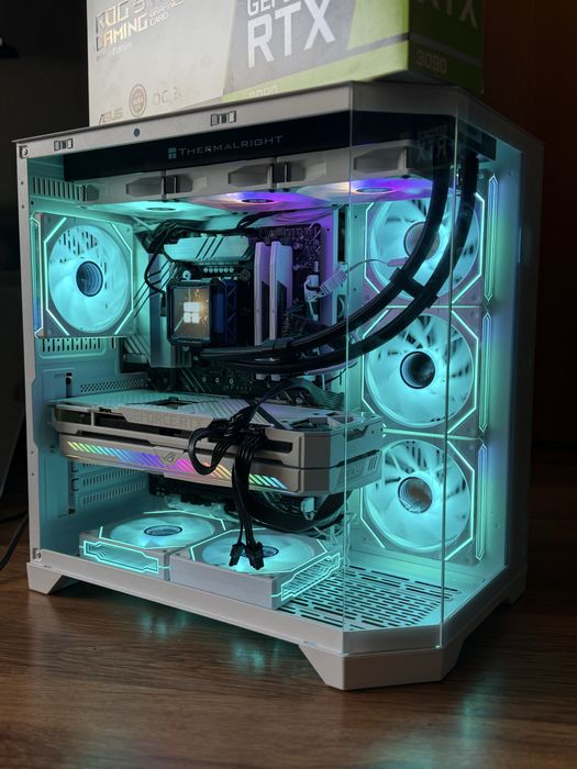 Геймърски компютър/ I9 12900K/Водно/32GB/RTX 3090 24GB/2TB SSD