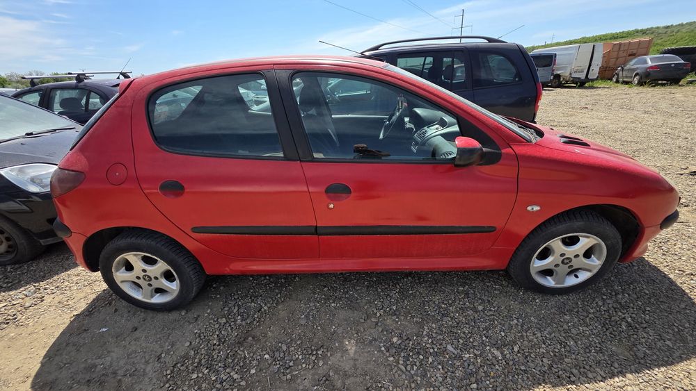 Dezmembrez Peugeot 206 [Fabr 1998-2009]