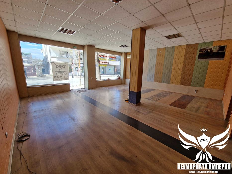 Дава се под наем Офис в Асеновград - 90 кв.м за 409 € - Снимка #9