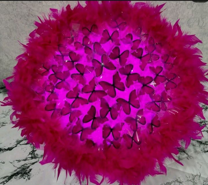 Розочки и бабочки букеты ручная 350000