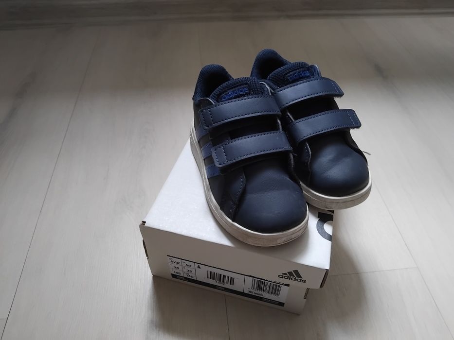 Маратонки Адидас grand court 2.0 cf - 23 номер