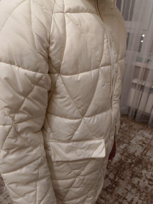 Куртка на девочку