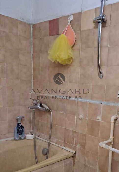 Продава се Тристаен апартамент в Пловдив, Кършияка - 88 кв.м за 1699 €/кв.м - Снимка #10