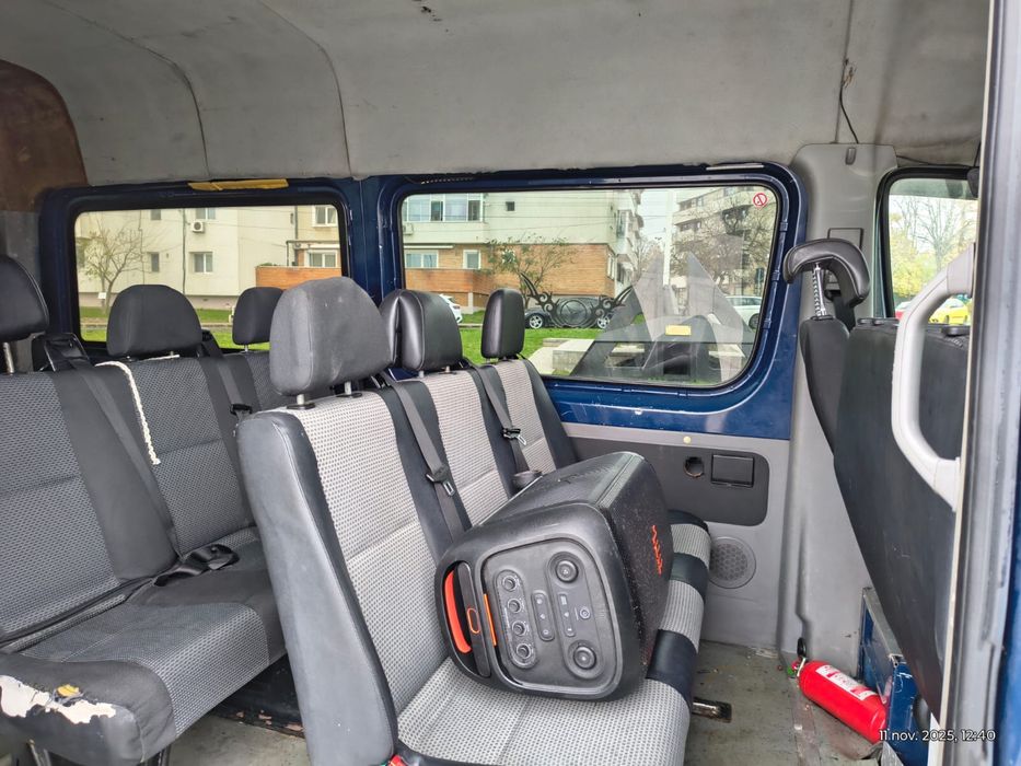 Vand microbuz mercedes sprinter 2010 8+1 315