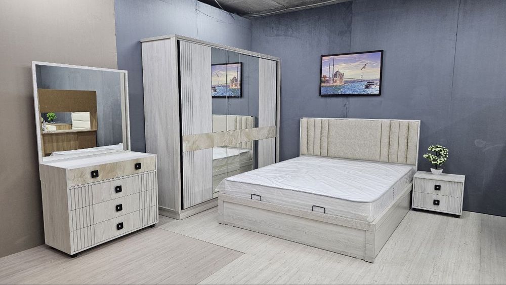 Har xil turdagi mebellarni terish xizmati mavjud