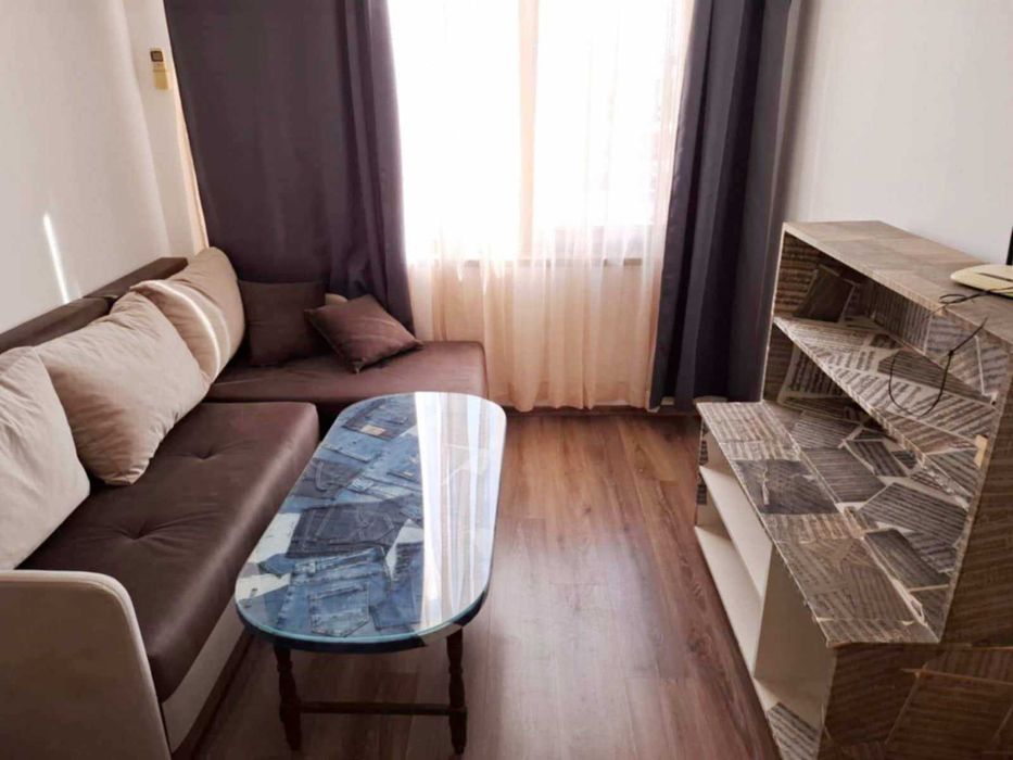 Двустаен апартамент в централната част на комплекса, Ниска такса