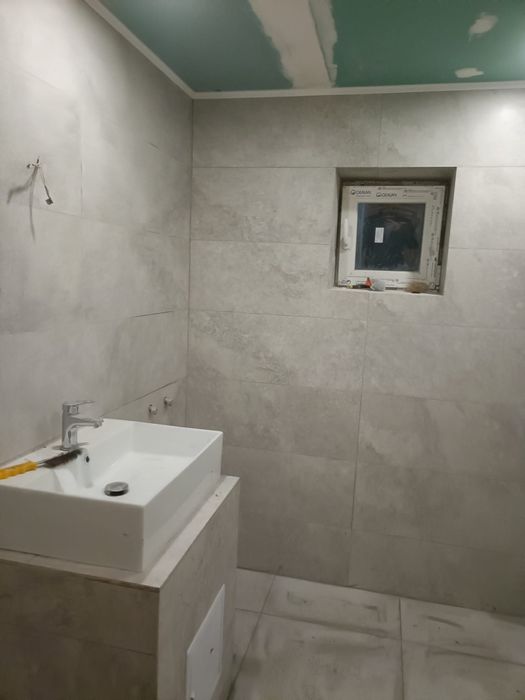 Execut lucrări de construcții interior exterior