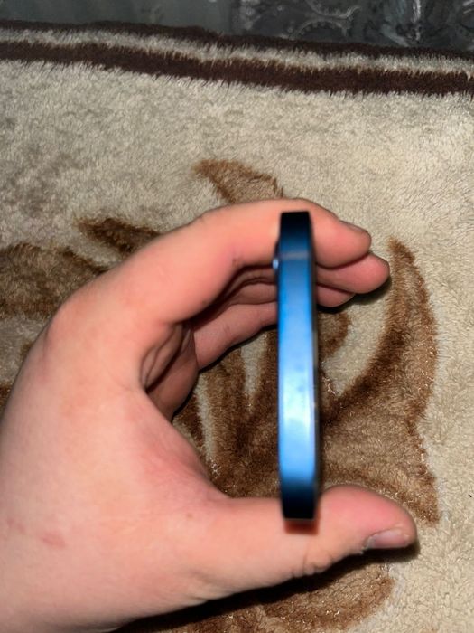 Продам iphone 12