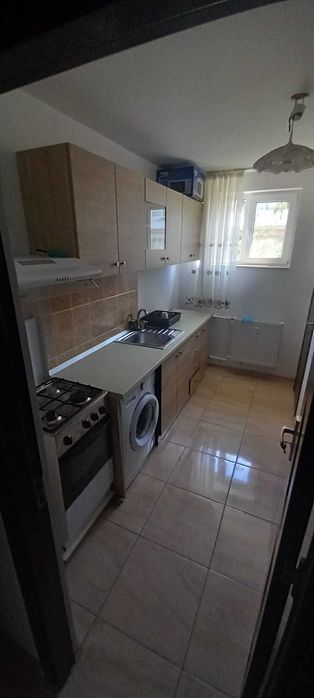Inchiriez apartament  Calea Bucuresti