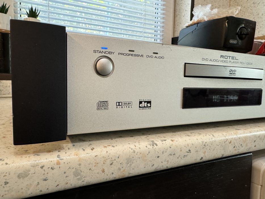 DVD Rotel RDV-1050e