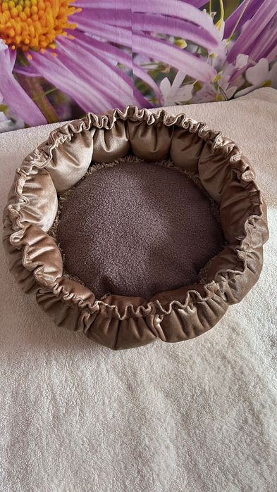 Лежанка для кошки