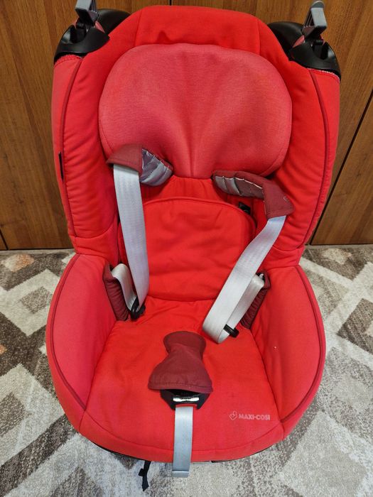 Scaun auto rosu, Maxi Cosi, Tobi, 9-24 kg
