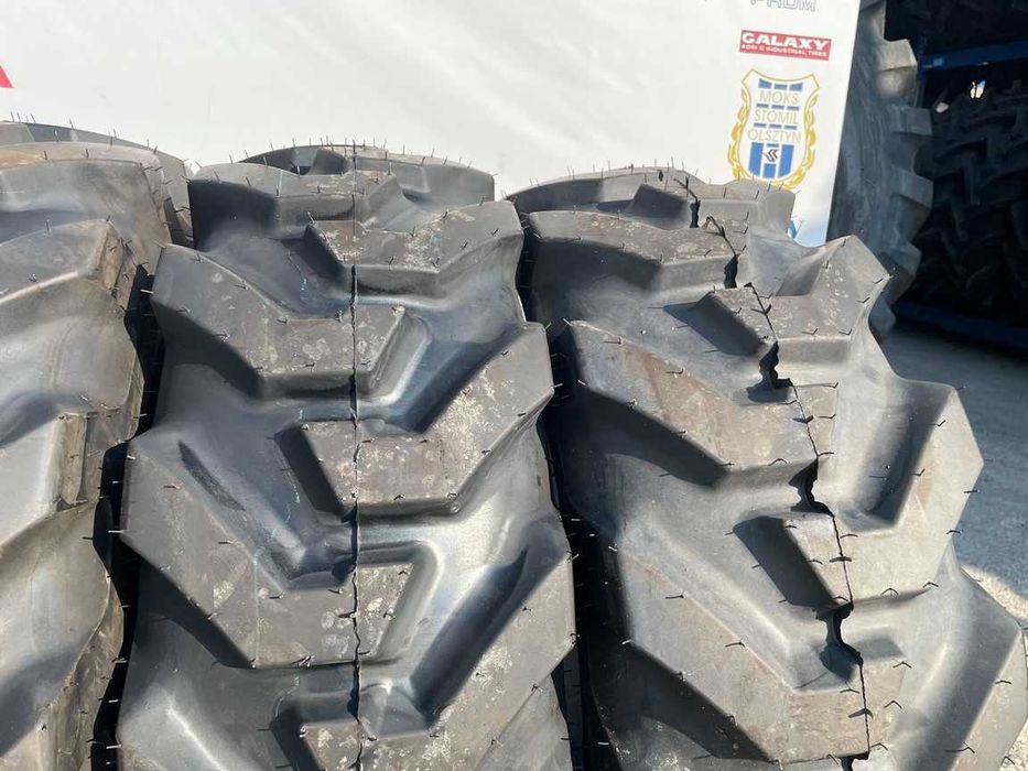 Cauciucuri noi 12.5/80-18 cu 12 pliuri industriale pentru buldo fata