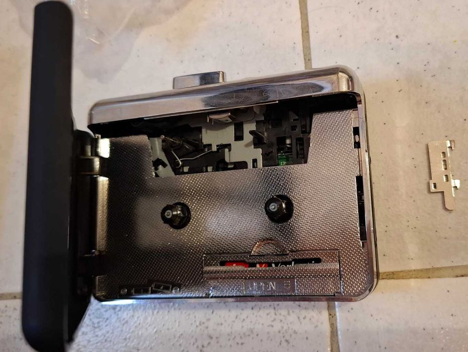 Convertor casetă în MP3, Casetofon portabil, Walkman, Maginon