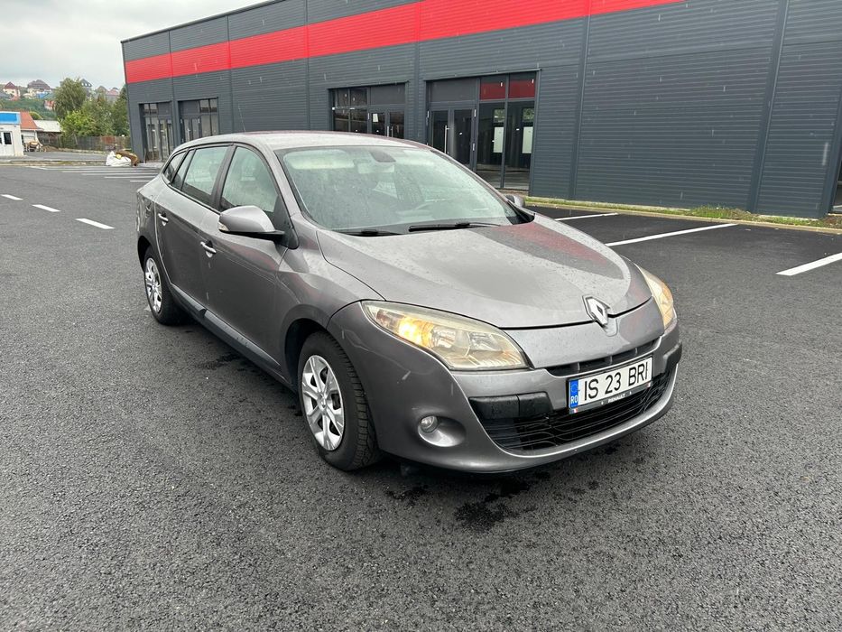 RENAULT Megane 2011 — imagine 2