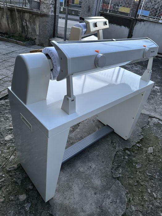 Гладачна машина каландър Миеле