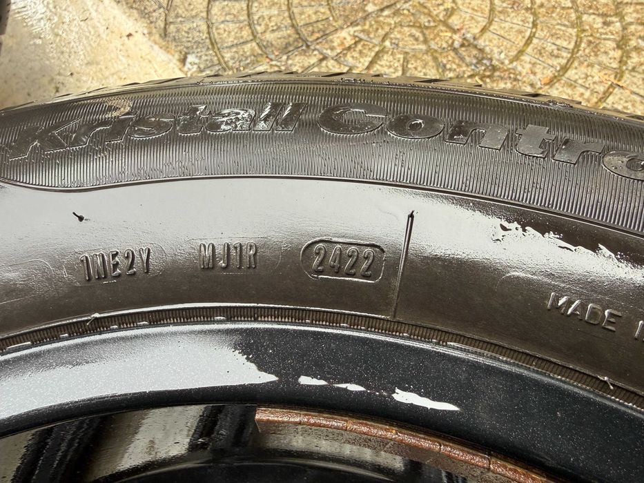 Оригинални джанти 17" на Mazda CX-5 (7Jx17H2) в комплект със зимни гуми.